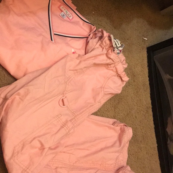 koi Other - NEVER WORN. Pink koi scrub set